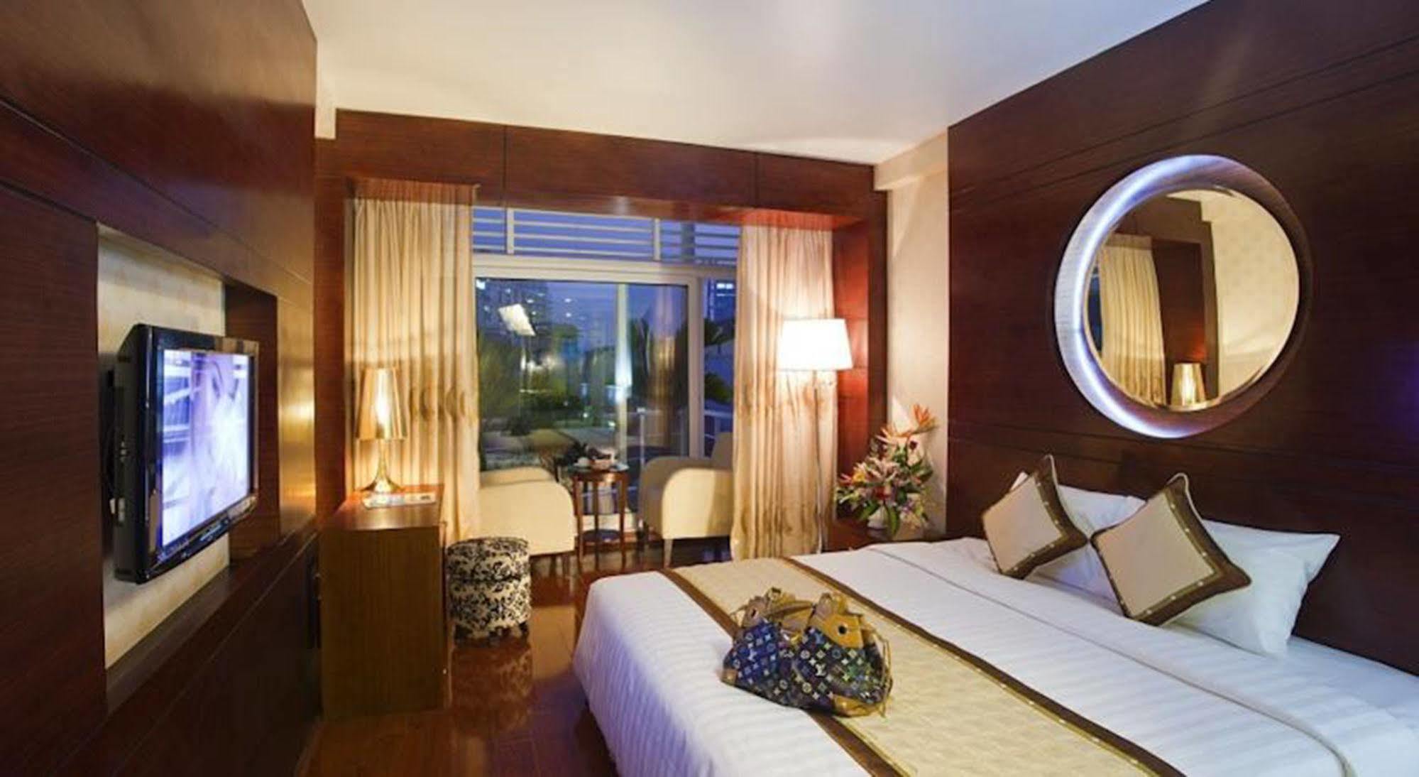 Millennium Hanoi Hotel Екстериор снимка